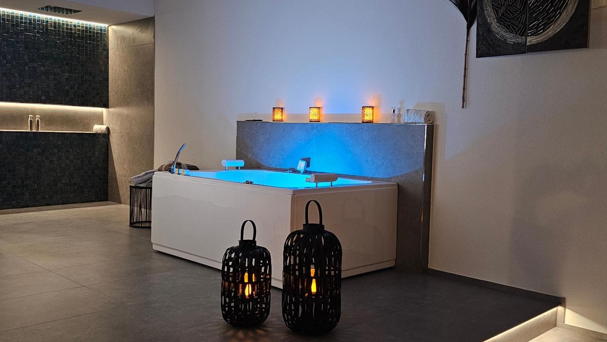 Privat-Spa Mit Whirlpool Und Sauna In Sursee Exterior photo